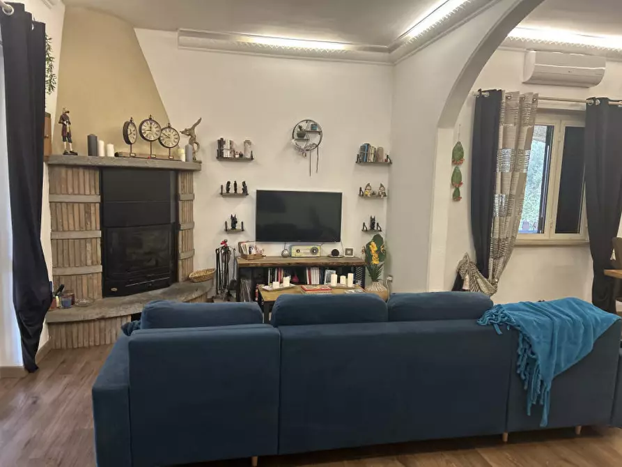 Immagine 7 di Villa in vendita  in Strada Tuscanese a Viterbo
