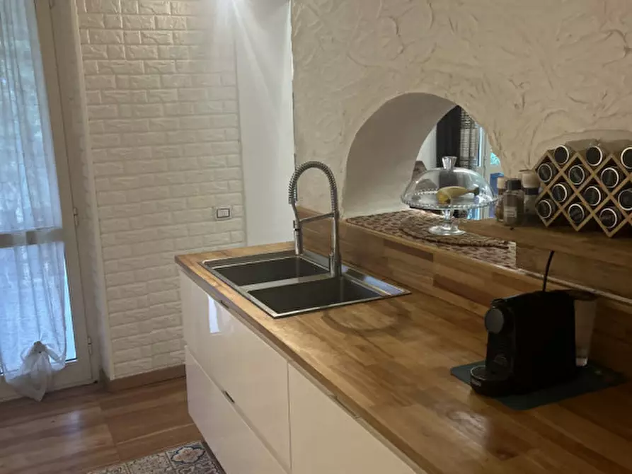 Immagine 12 di Villa in vendita  in Strada Tuscanese a Viterbo