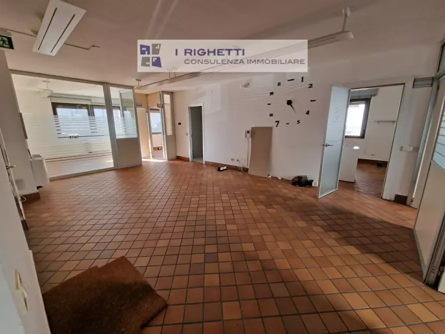 Immagine 1 di Ufficio in vendita  in Via Luigi Galvani a Verona