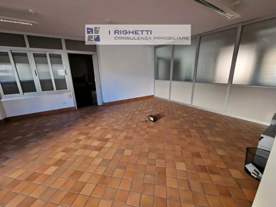 Immagine 3 di Ufficio in vendita  in Via Luigi Galvani a Verona