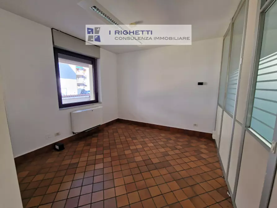 Immagine 9 di Ufficio in vendita  in Via Luigi Galvani a Verona