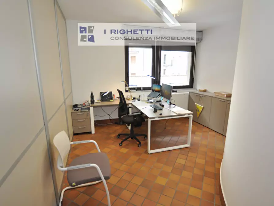 Immagine 9 di Ufficio in vendita  in Via Luigi Galvani a Verona