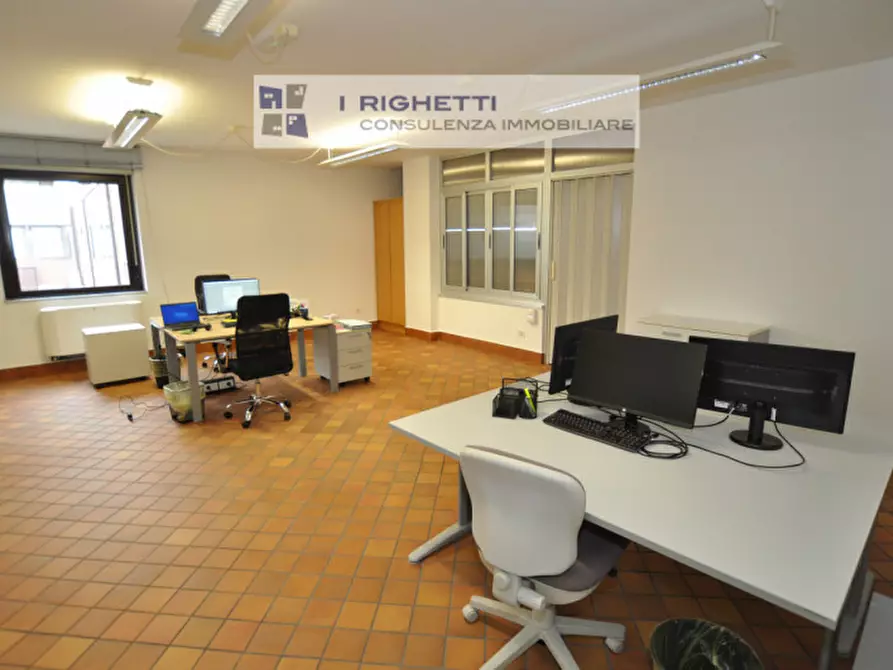 Immagine 13 di Ufficio in vendita  in Via Luigi Galvani a Verona