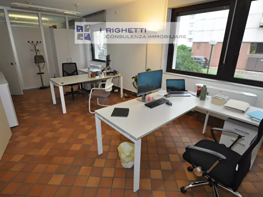 Immagine 17 di Ufficio in vendita  in Via Luigi Galvani a Verona