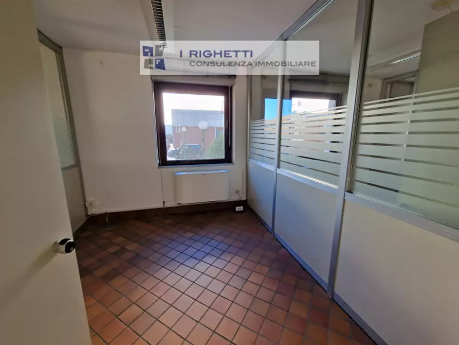 Immagine 26 di Ufficio in vendita  in Via Luigi Galvani a Verona
