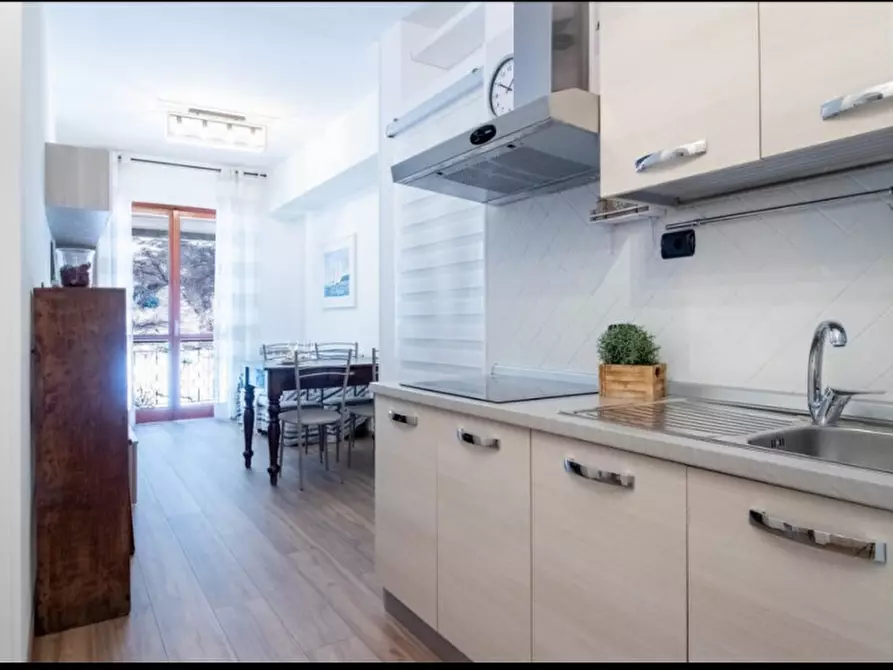 Immagine 1 di Appartamento in affitto  in via della fonte a Rapallo