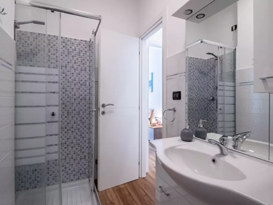 Immagine 13 di Appartamento in affitto  in via della fonte a Rapallo