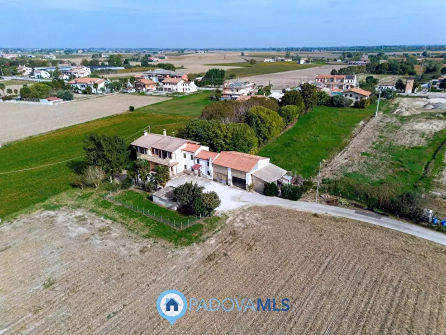 Immagine 2 di Casa indipendente in vendita  in Via Reniere a Agna