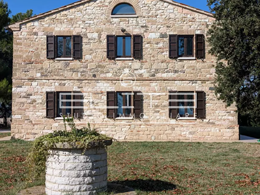 Immagine 1 di Casa bifamiliare in affitto  in Strada Frazione Poggio a Ancona