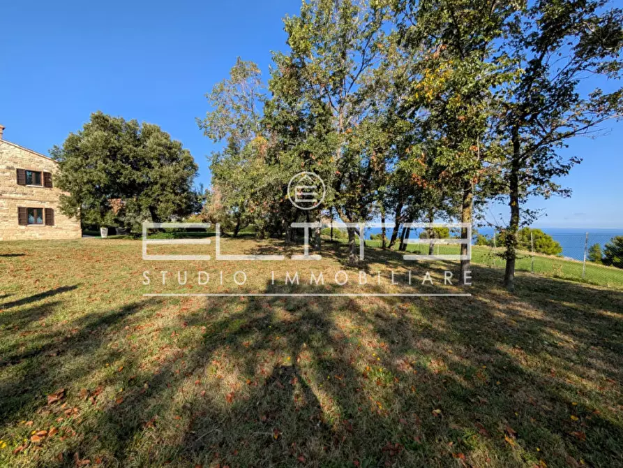 Immagine 5 di Casa bifamiliare in affitto  in Strada Frazione Poggio a Ancona