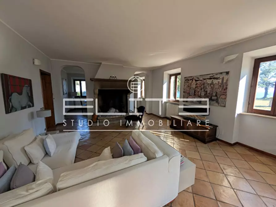 Immagine 8 di Casa bifamiliare in affitto  in Strada Frazione Poggio a Ancona