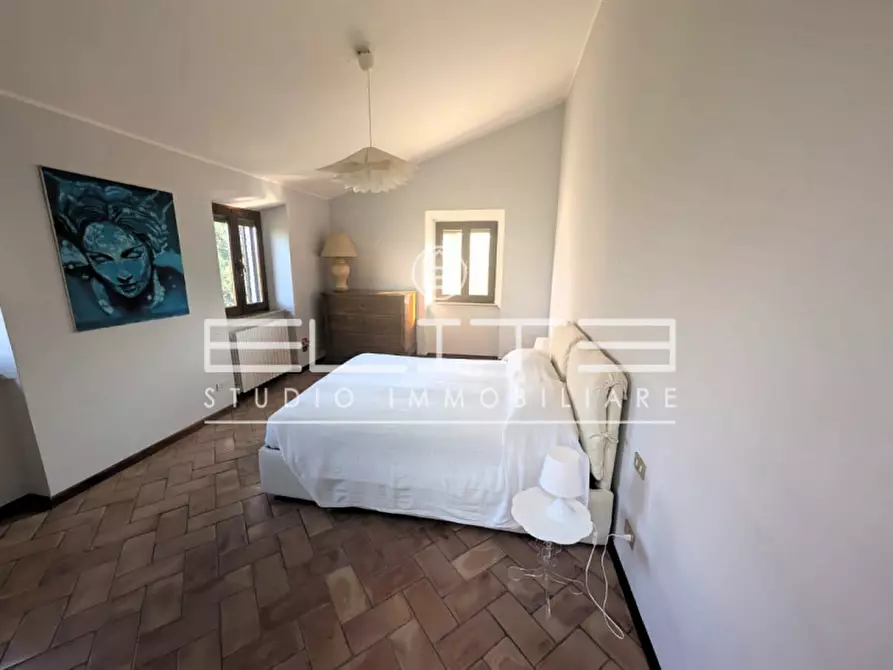 Immagine 16 di Casa bifamiliare in affitto  in Strada Frazione Poggio a Ancona