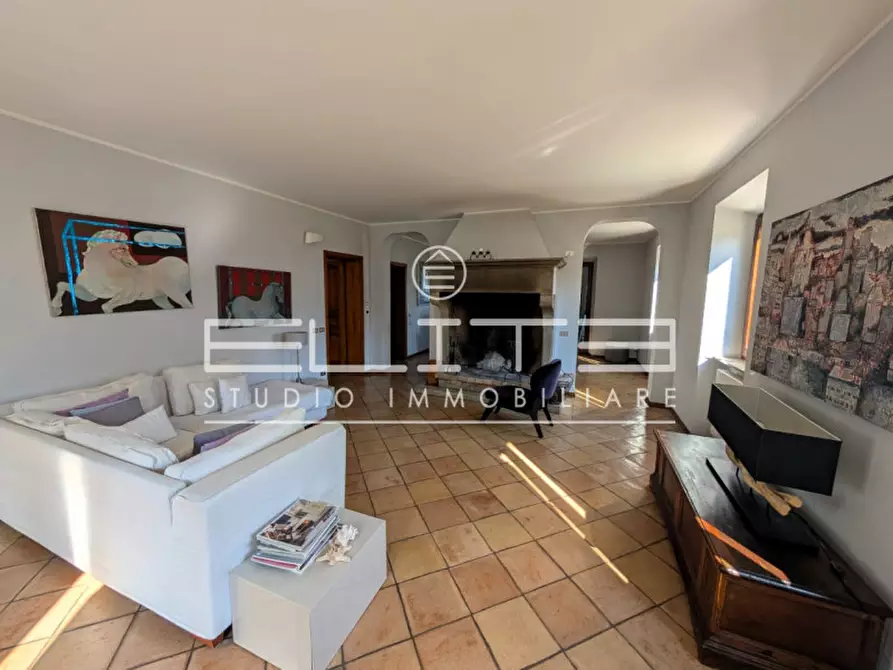 Immagine 22 di Casa bifamiliare in affitto  in Strada Frazione Poggio a Ancona