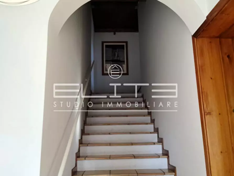 Immagine 28 di Casa bifamiliare in affitto  in Strada Frazione Poggio a Ancona