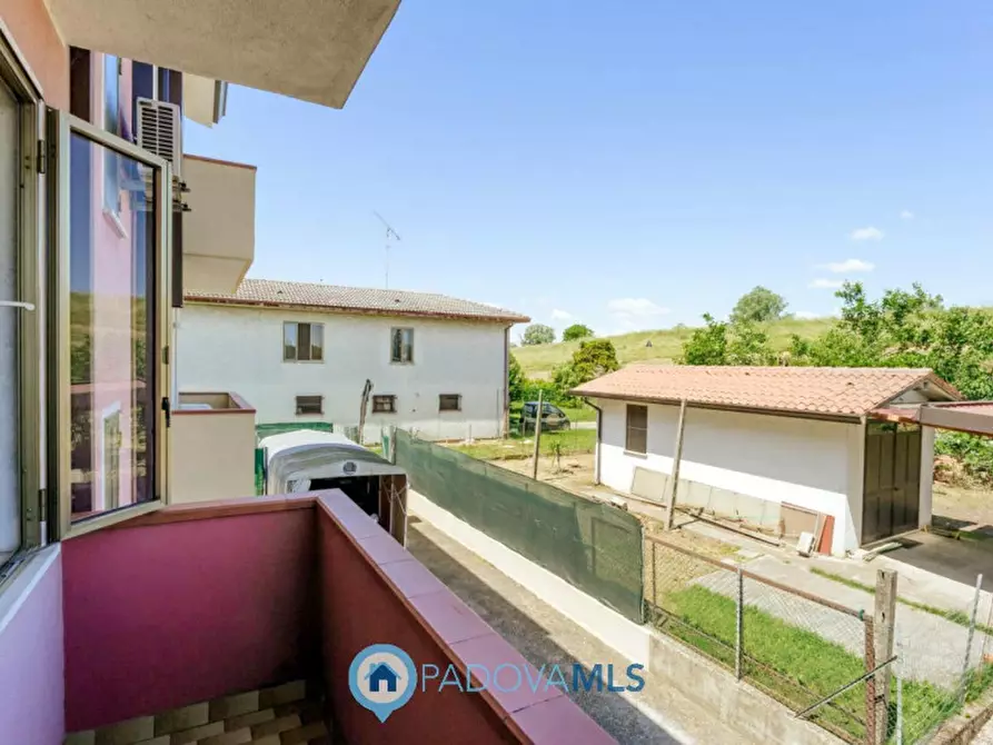 Immagine 15 di Villetta a schiera in vendita  in Via Firenze a San Martino Di Venezze