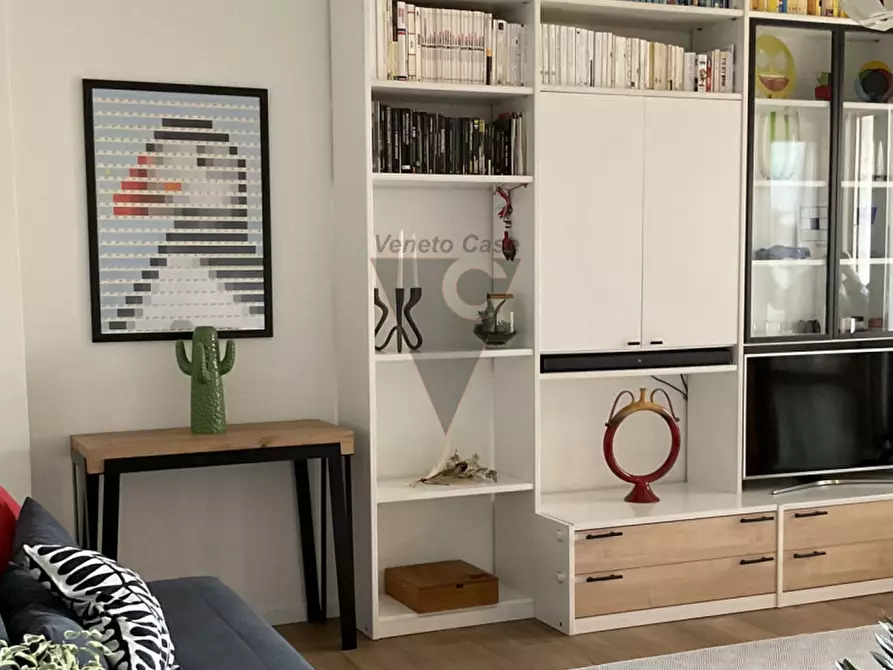 Immagine 14 di Appartamento in vendita  a Venezia