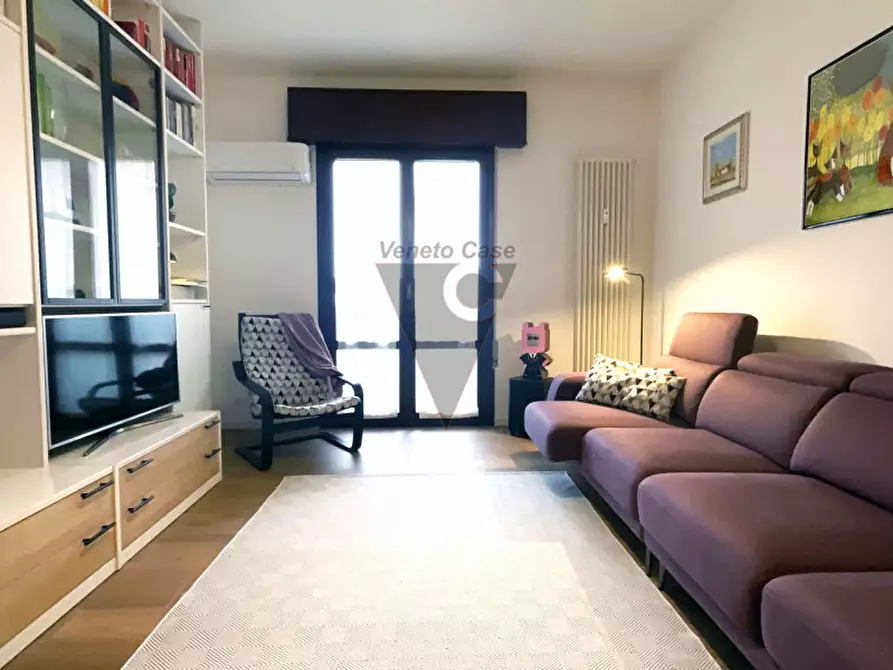 Immagine 15 di Appartamento in vendita  a Venezia