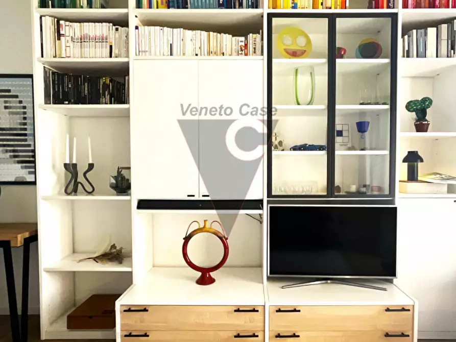 Immagine 16 di Appartamento in vendita  a Venezia