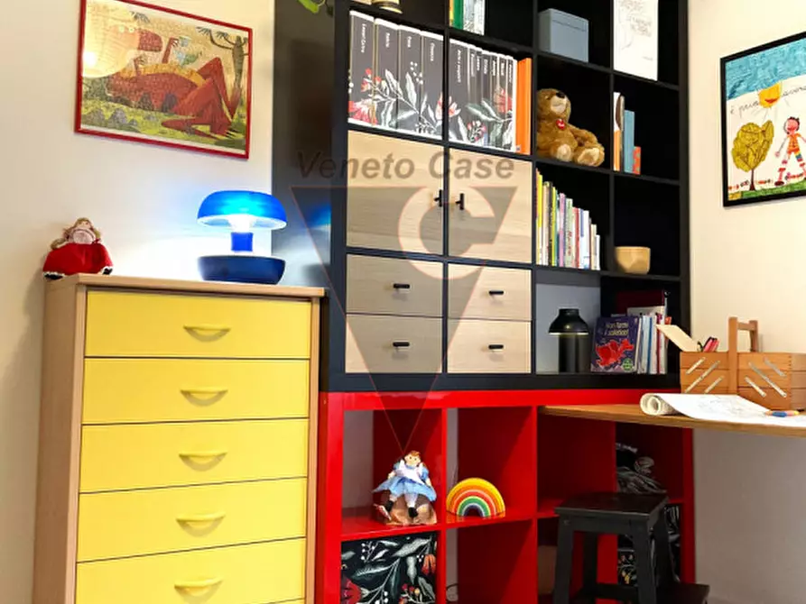 Immagine 25 di Appartamento in vendita  a Venezia