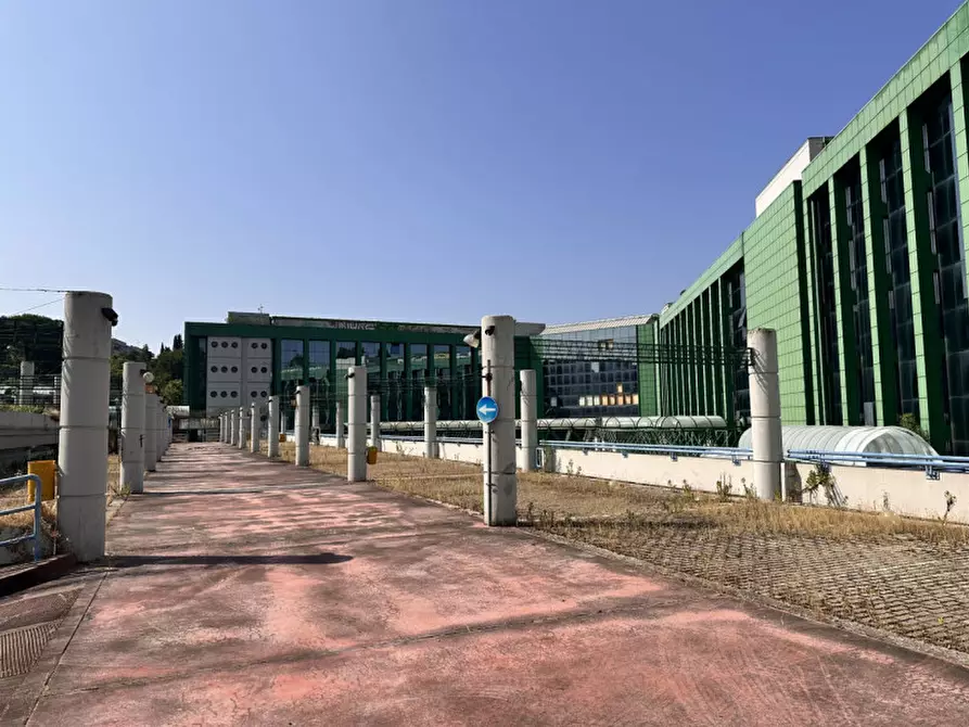 Immagine 5 di Ufficio in vendita  in Via Miglioli a Ancona