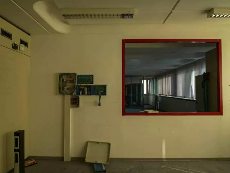 Immagine 14 di Ufficio in vendita  in Via Miglioli a Ancona