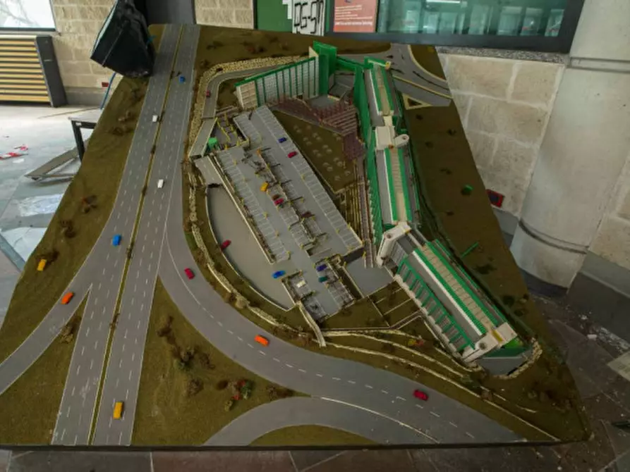 Immagine 19 di Ufficio in vendita  in Via Miglioli a Ancona