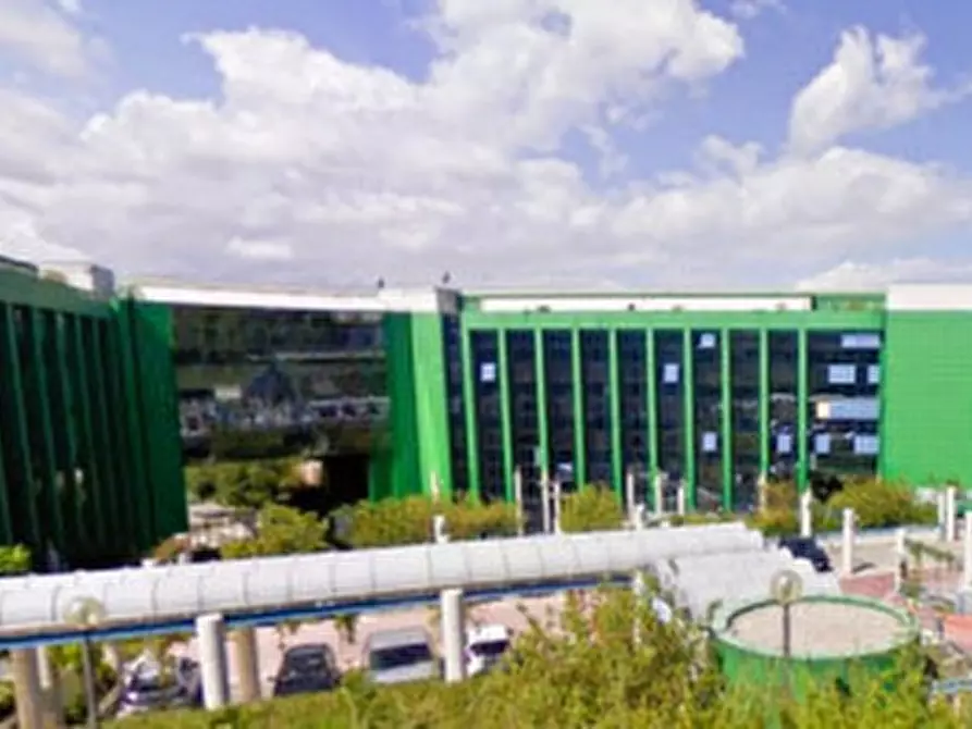 Immagine 27 di Ufficio in vendita  in Via Miglioli a Ancona