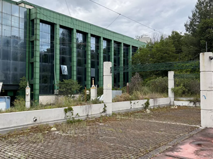 Immagine 33 di Ufficio in vendita  in Via Miglioli a Ancona