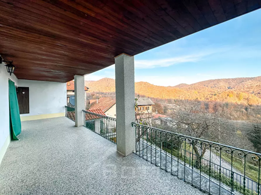 Immagine 3 di Casa indipendente in vendita  in FRAZIONE MERLERA a Cellio Con Breia