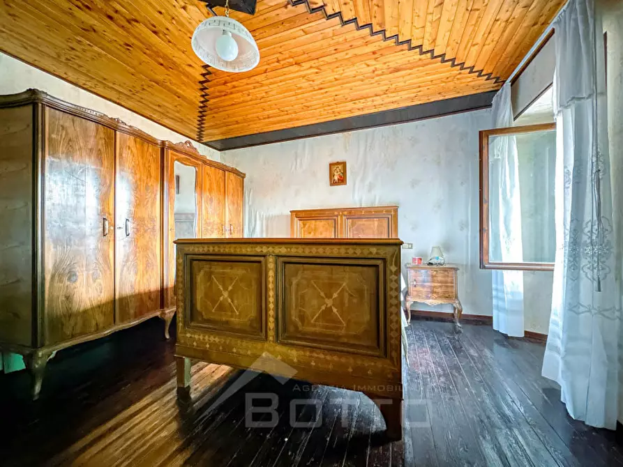 Immagine 10 di Casa indipendente in vendita  in FRAZIONE MERLERA a Cellio Con Breia