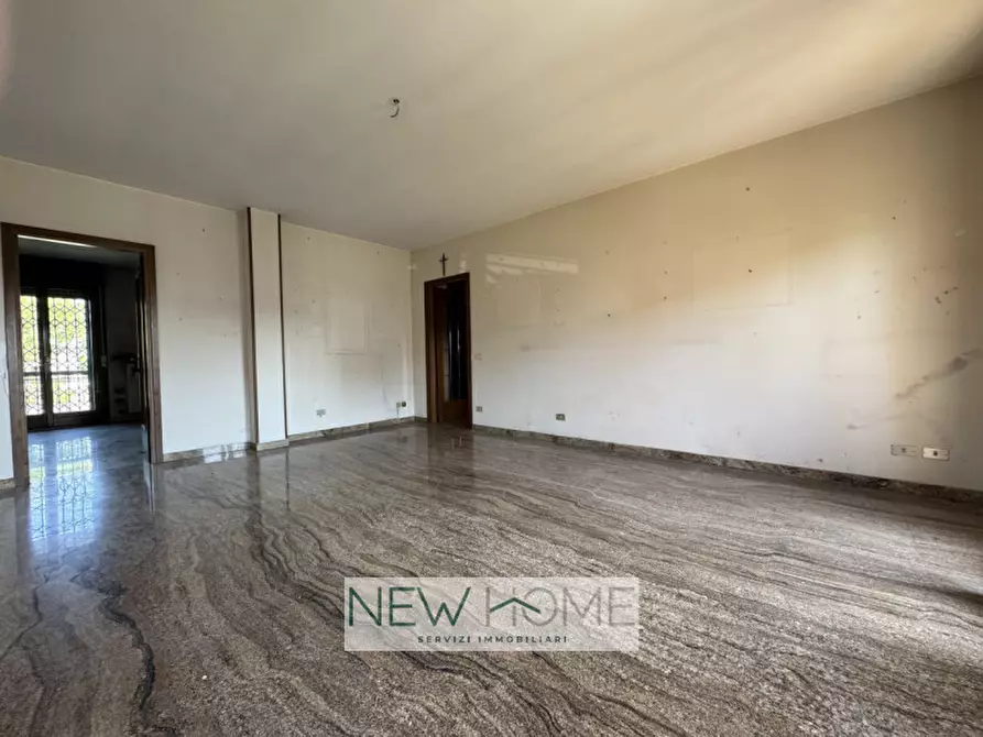 Immagine 7 di Appartamento in vendita  in Via Brunoro della Scala 36 a Verona