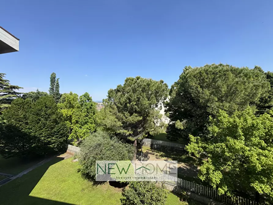 Immagine 15 di Appartamento in vendita  in Via Brunoro della Scala 36 a Verona