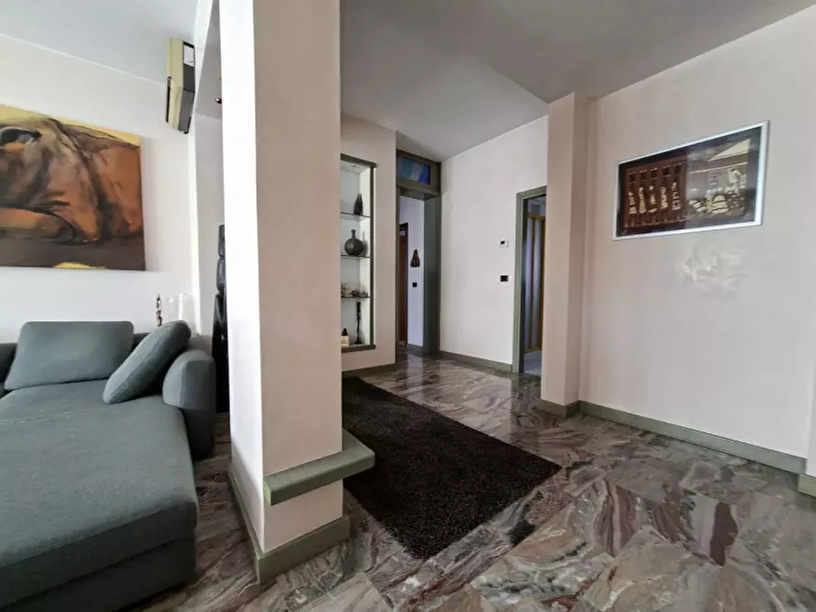 Immagine 11 di Appartamento in vendita  in Via pirandello a Mira