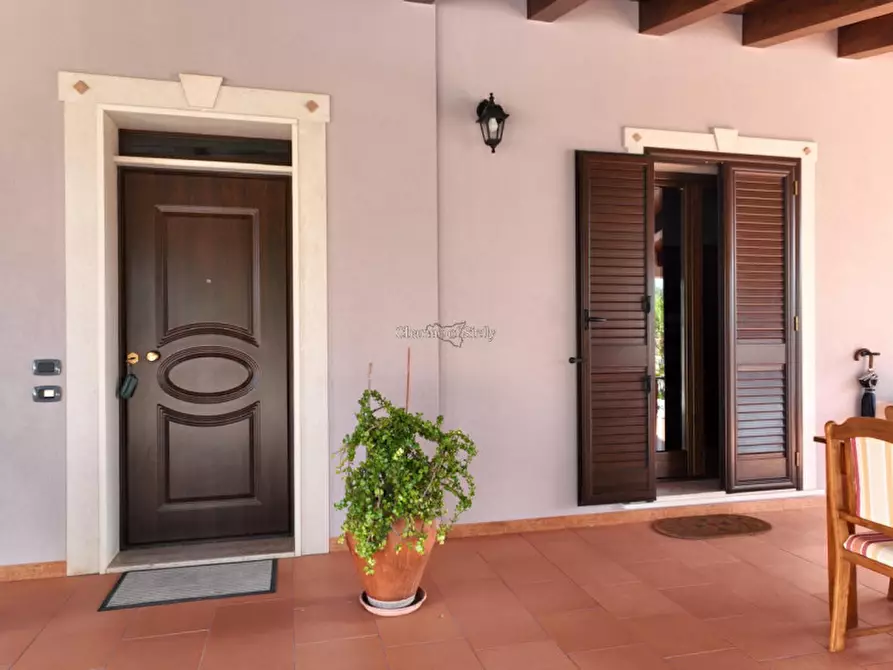 Immagine 5 di Casa indipendente in vendita  a Rosolini