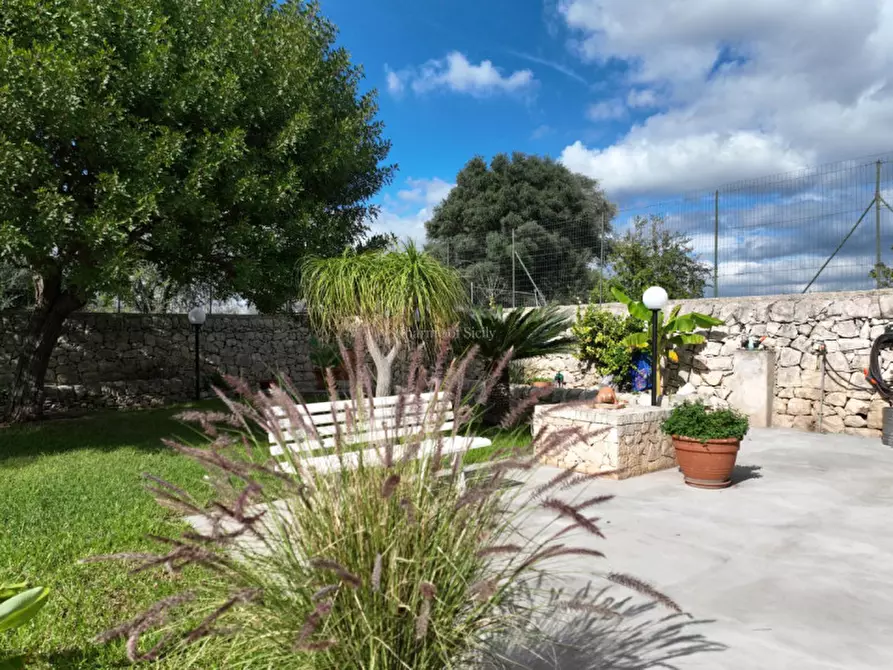 Immagine 11 di Casa indipendente in vendita  a Rosolini