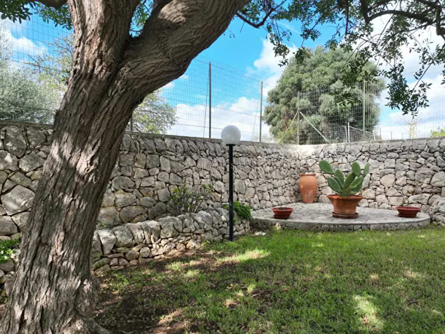 Immagine 32 di Casa indipendente in vendita  a Rosolini