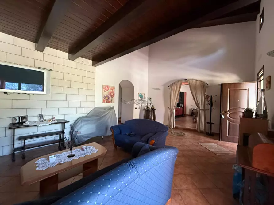 Immagine 55 di Casa indipendente in vendita  a Rosolini