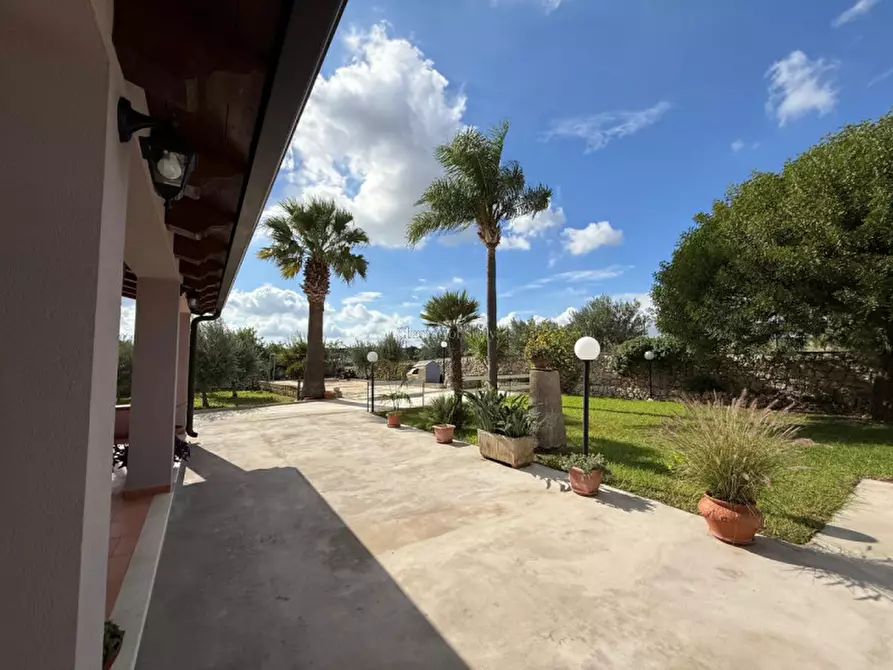 Immagine 65 di Casa indipendente in vendita  a Rosolini