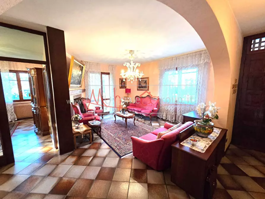 Immagine 3 di Villa in vendita  in Via Guglielmo Marconi a Saccolongo