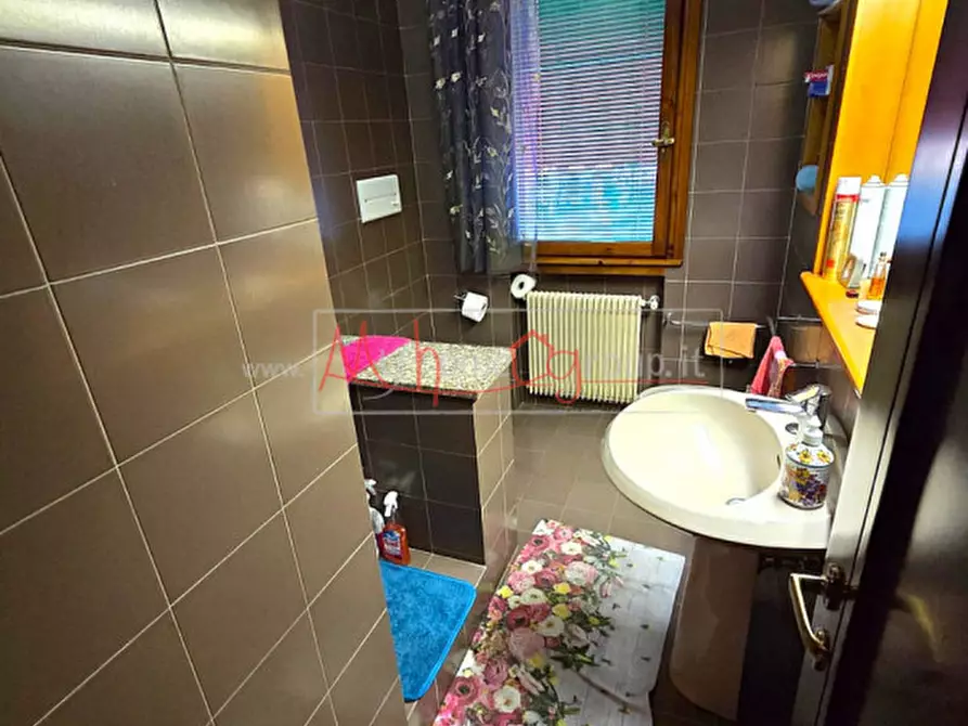 Immagine 11 di Villa in vendita  in Via Guglielmo Marconi a Saccolongo