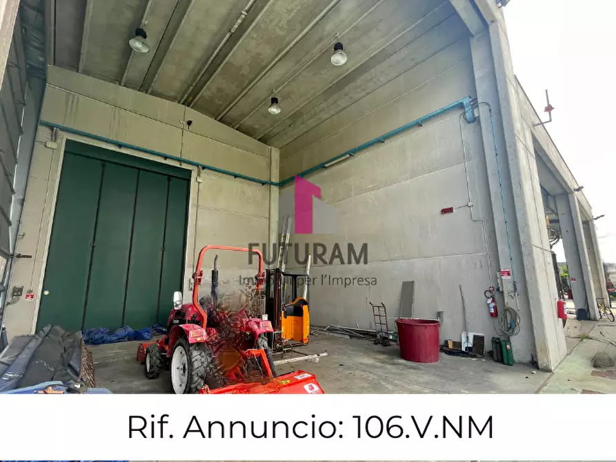 Immagine 1 di Capannone industriale in vendita  in via roma 1 a Campagna Lupia