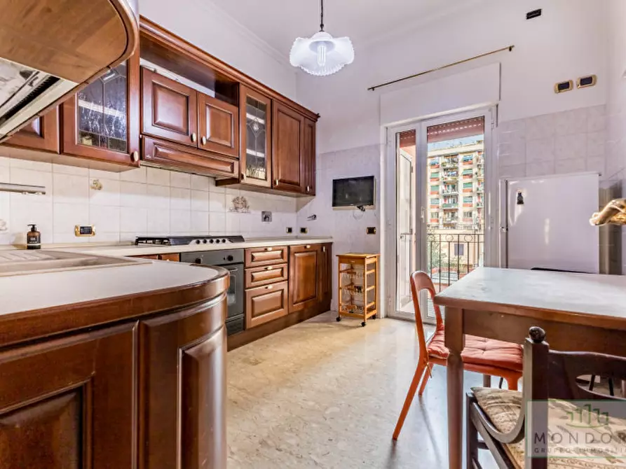 Immagine 22 di Palazzo in vendita  in Via Gabrio Serbelloni a Roma