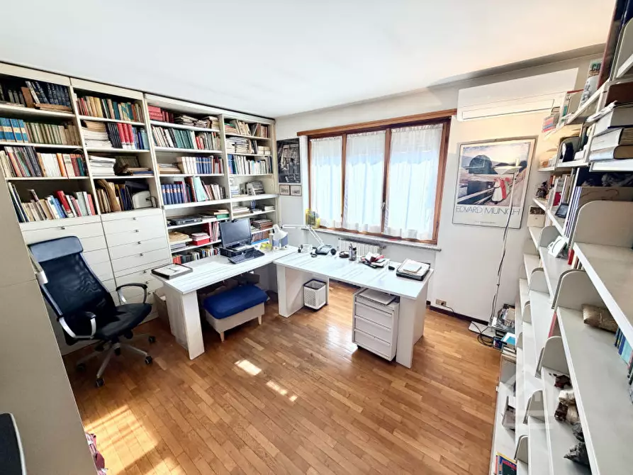 Immagine 21 di Appartamento in vendita  in Via Xxv Aprile 102 a San Mauro Torinese