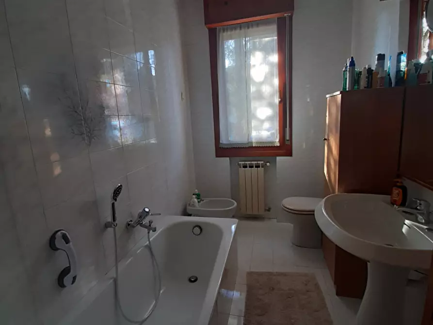 Immagine 4 di Appartamento in vendita  in Via Piemonte a Selvazzano Dentro