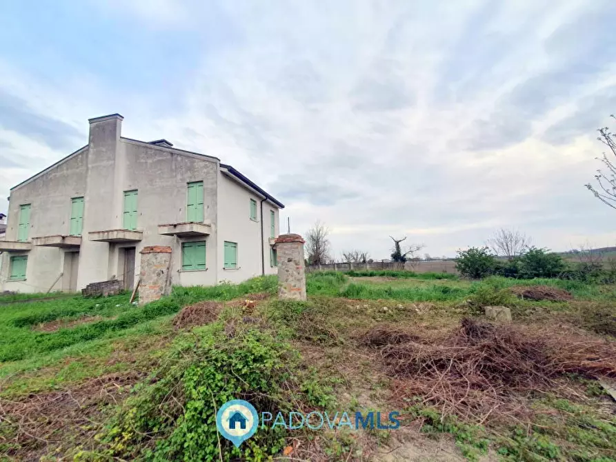 Immagine 3 di Casa bifamiliare in vendita  in Via Valchiesa a Pozzonovo