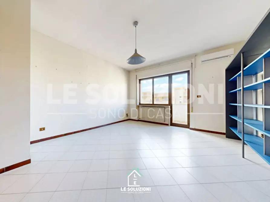 Immagine 8 di Appartamento in vendita  in Via Papa Pio XII 53 a Castellana Grotte