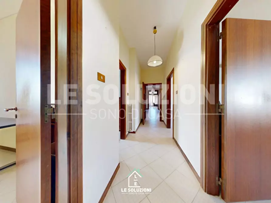 Immagine 12 di Appartamento in vendita  in Via Papa Pio XII 53 a Castellana Grotte