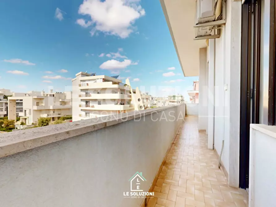 Immagine 17 di Appartamento in vendita  in Via Papa Pio XII 53 a Castellana Grotte