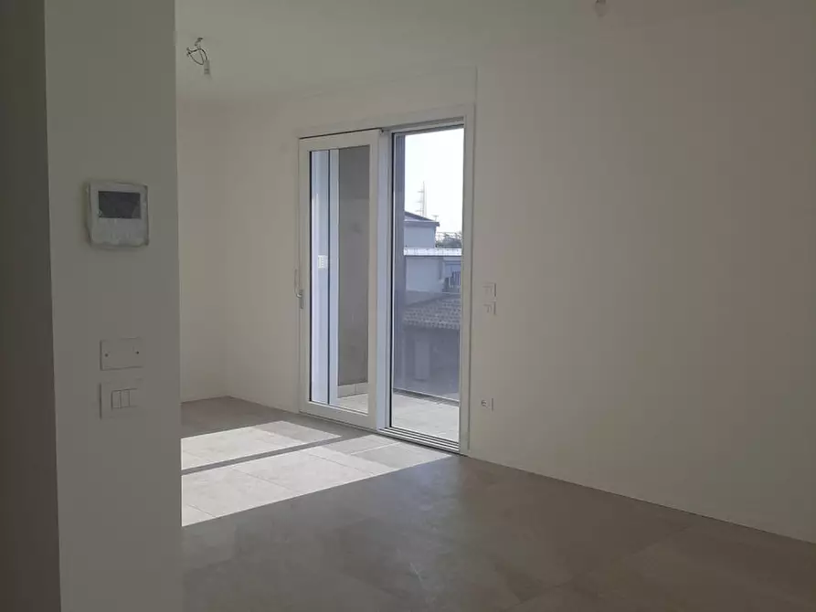 Immagine 3 di Attico in vendita  in Via Ca' Magno a Padova