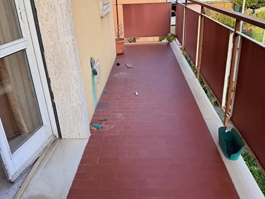 Immagine 18 di Casa trifamiliare in vendita  a Senigallia